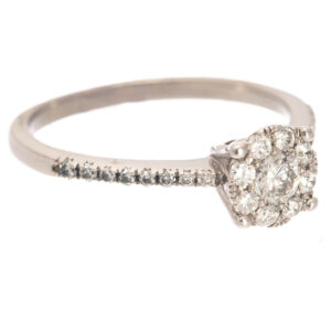18ct White Gold Diamond Cluster Ring