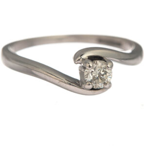 18ct White Gold Solitaire Diamond Ring