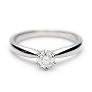 Platinum solitaire engagement ring with a 0.40ct round brilliant diamond in a six-claw setting.