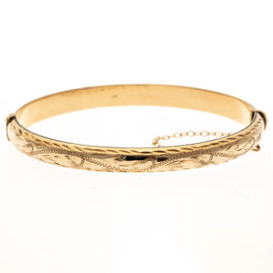 9ct Gold Engraved Snap Bangle