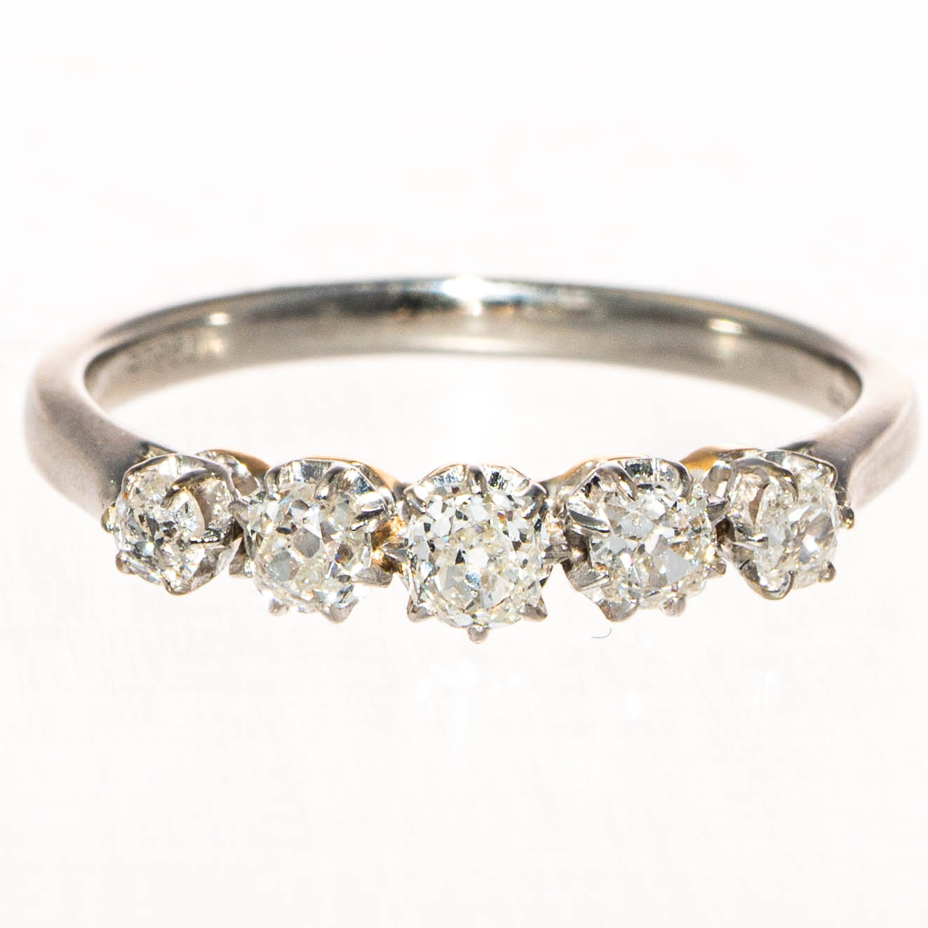 Platinum & 18ct Gold Five Diamond Ring - Image 2