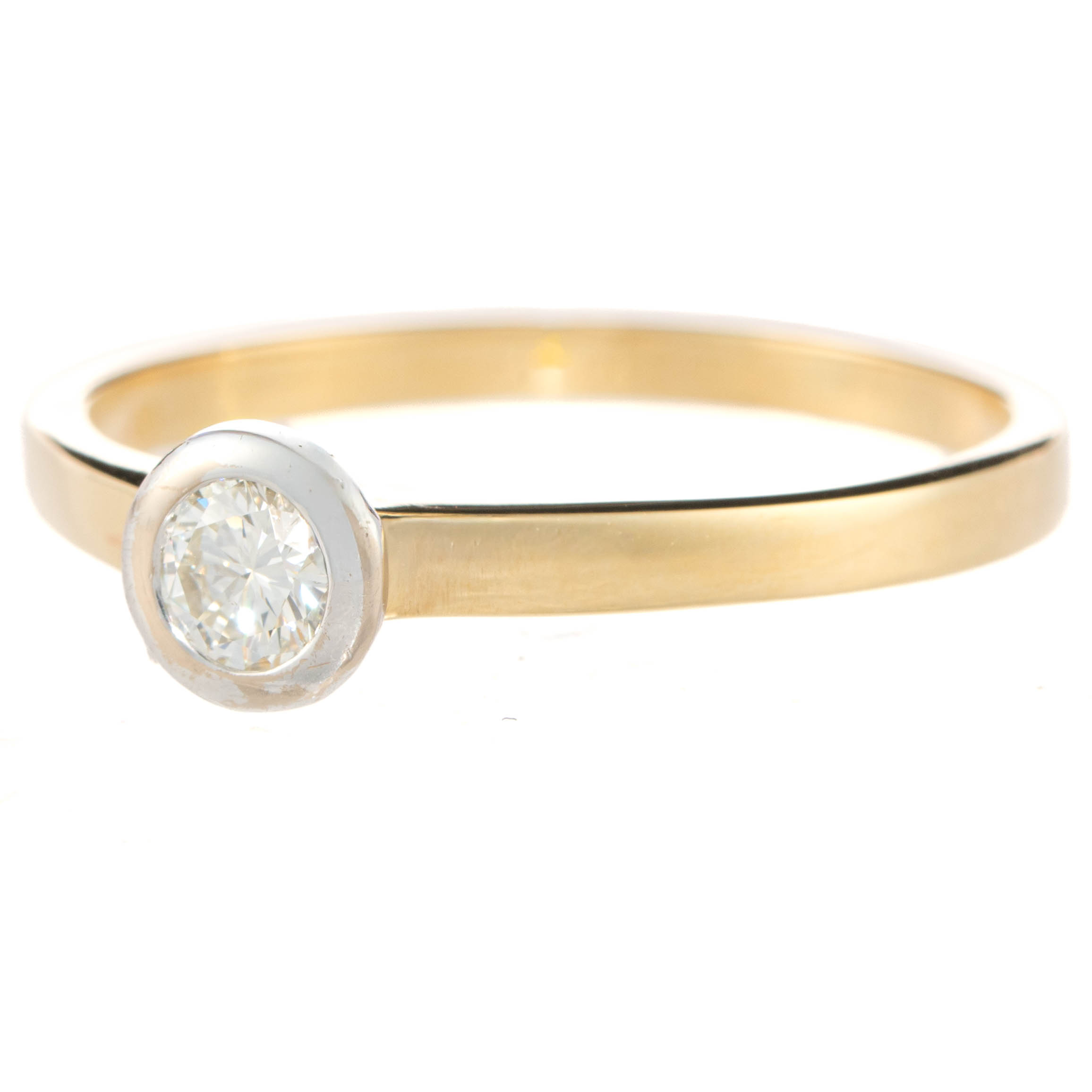 18ct Gold Single Stone Diamond Ring