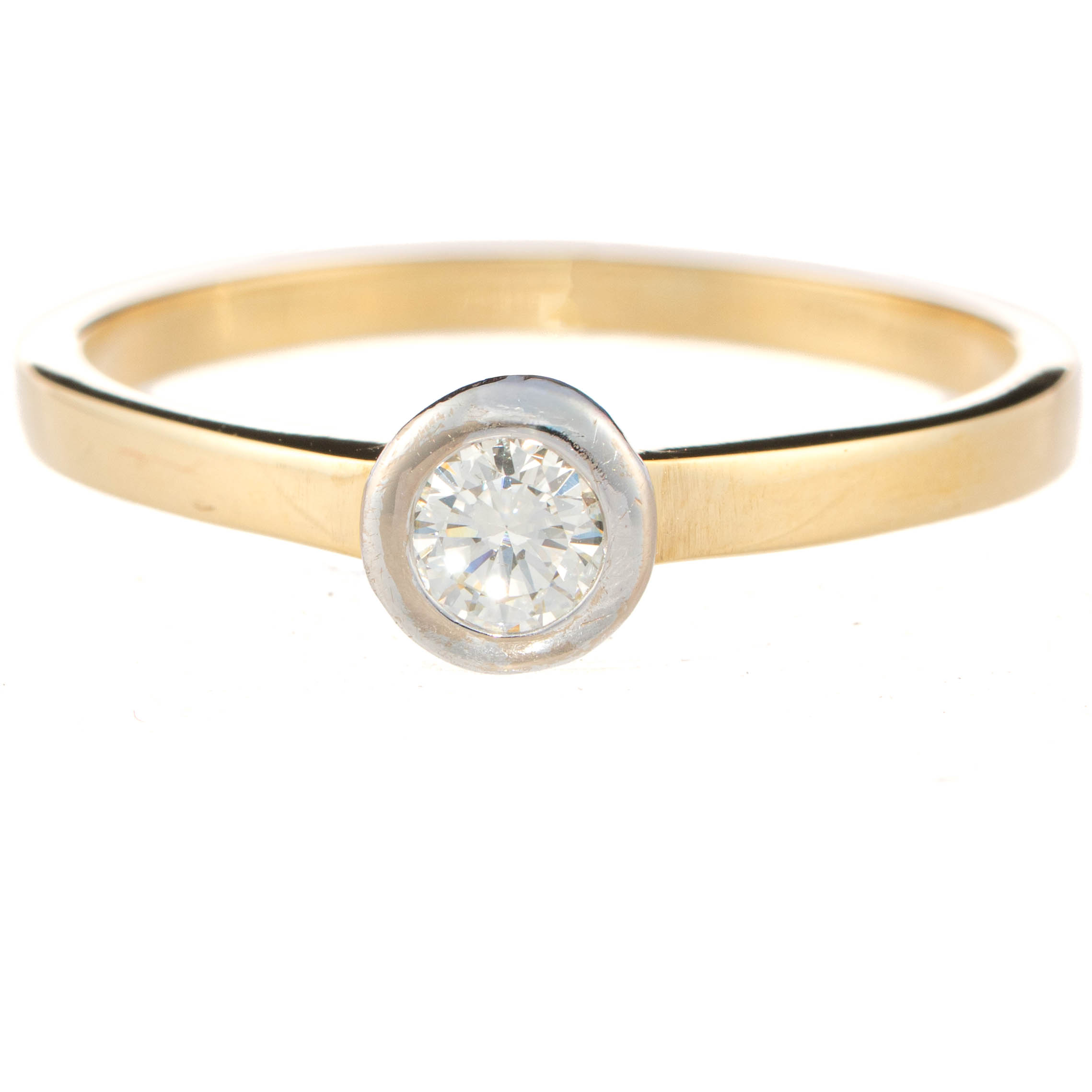 18ct Gold Single Stone Diamond Ring - Image 2