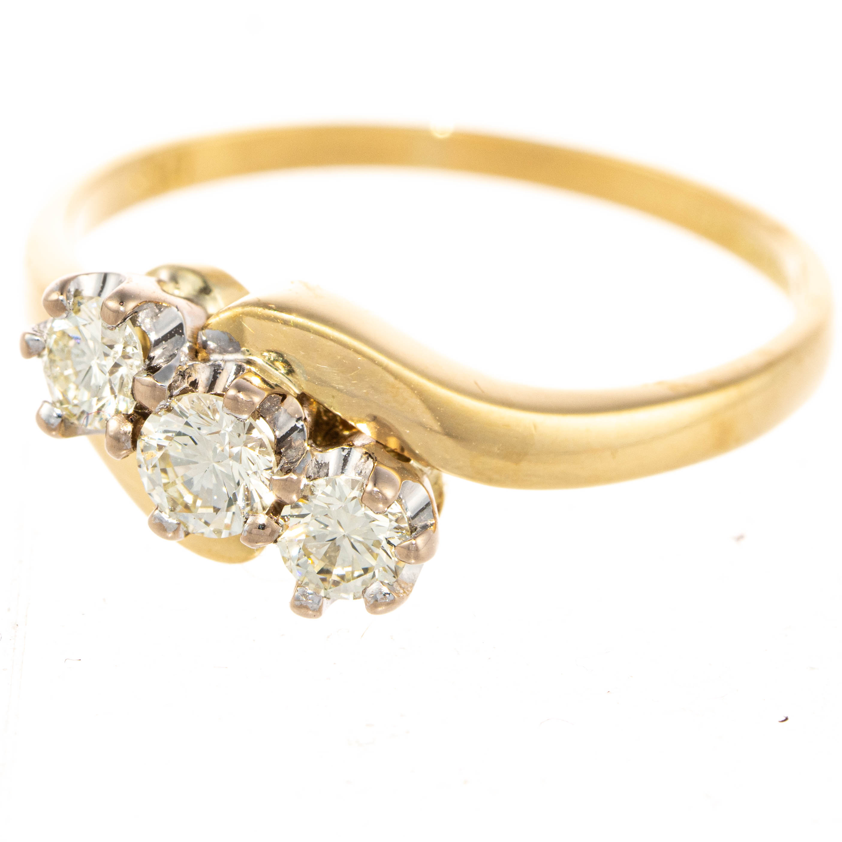 18ct Gold Trilogy Diamond Twist Ring