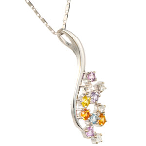 18ct White Gold Sapphire & Diamond Cluster Pendant