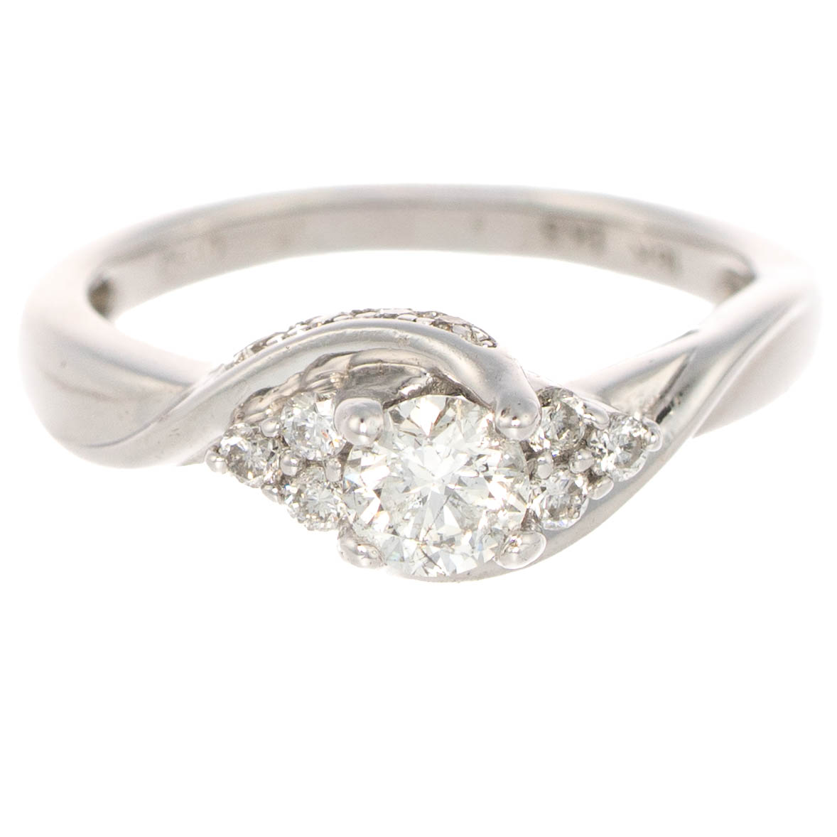 18ct White Gold Diamond Trefoil Twist Ring - Image 2