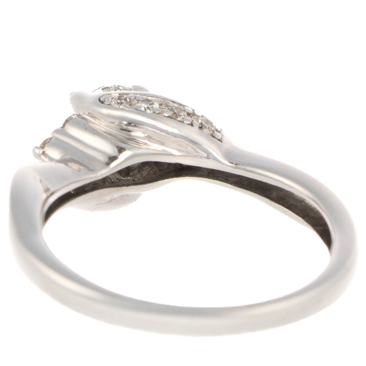 18ct White Gold Diamond Trefoil Twist Ring - Image 3