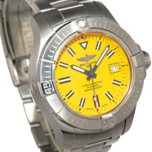 Gent's Steel Breitling Avenger Automatic Bracelet Watch