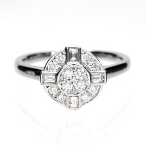 18ct White Gold Art Deco-Style Diamond Cluster Ring